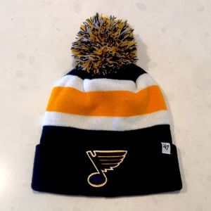 St. Louis Blues pom beanie